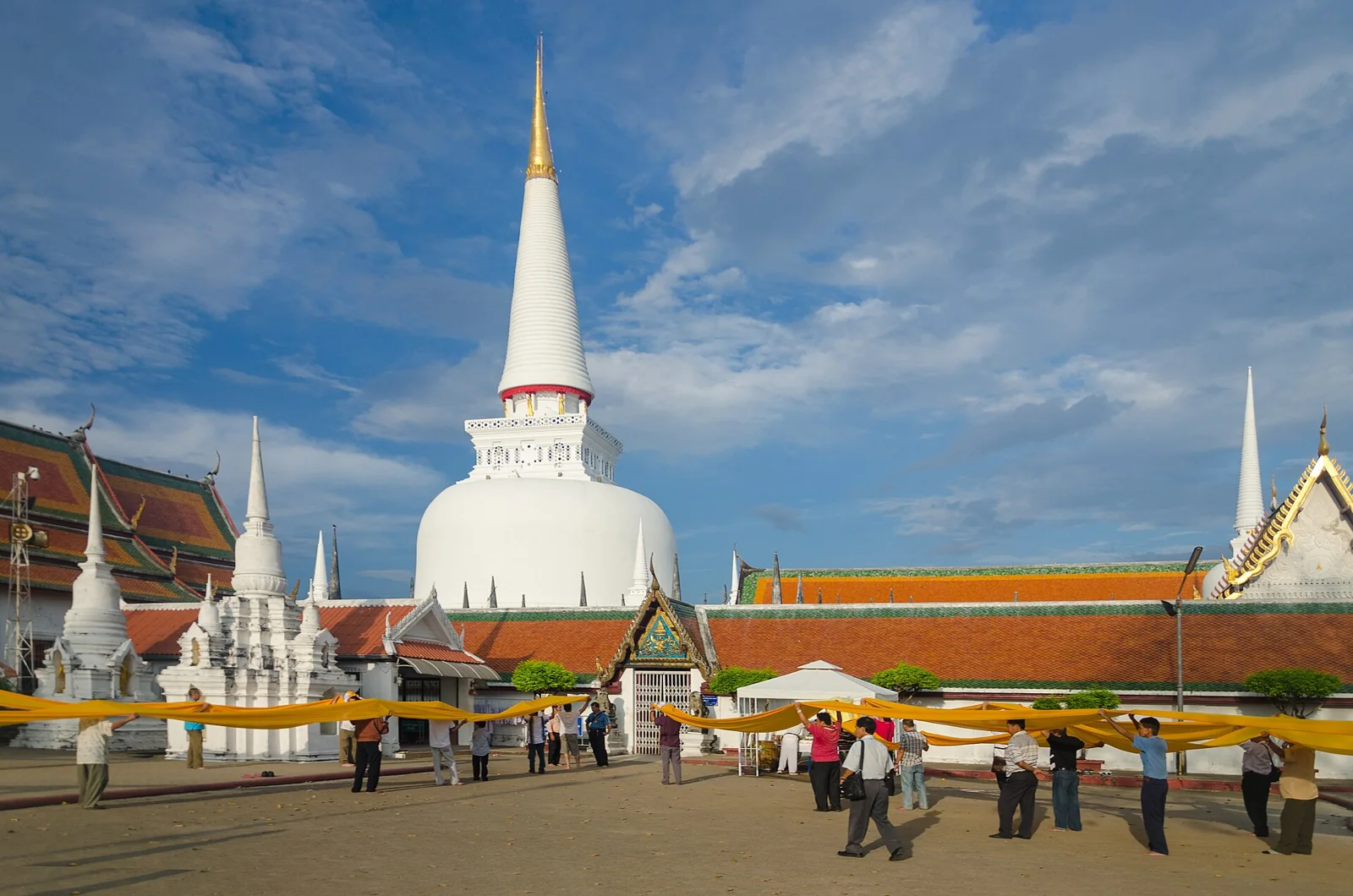 Bangkok to Nakhon Si Thammarat