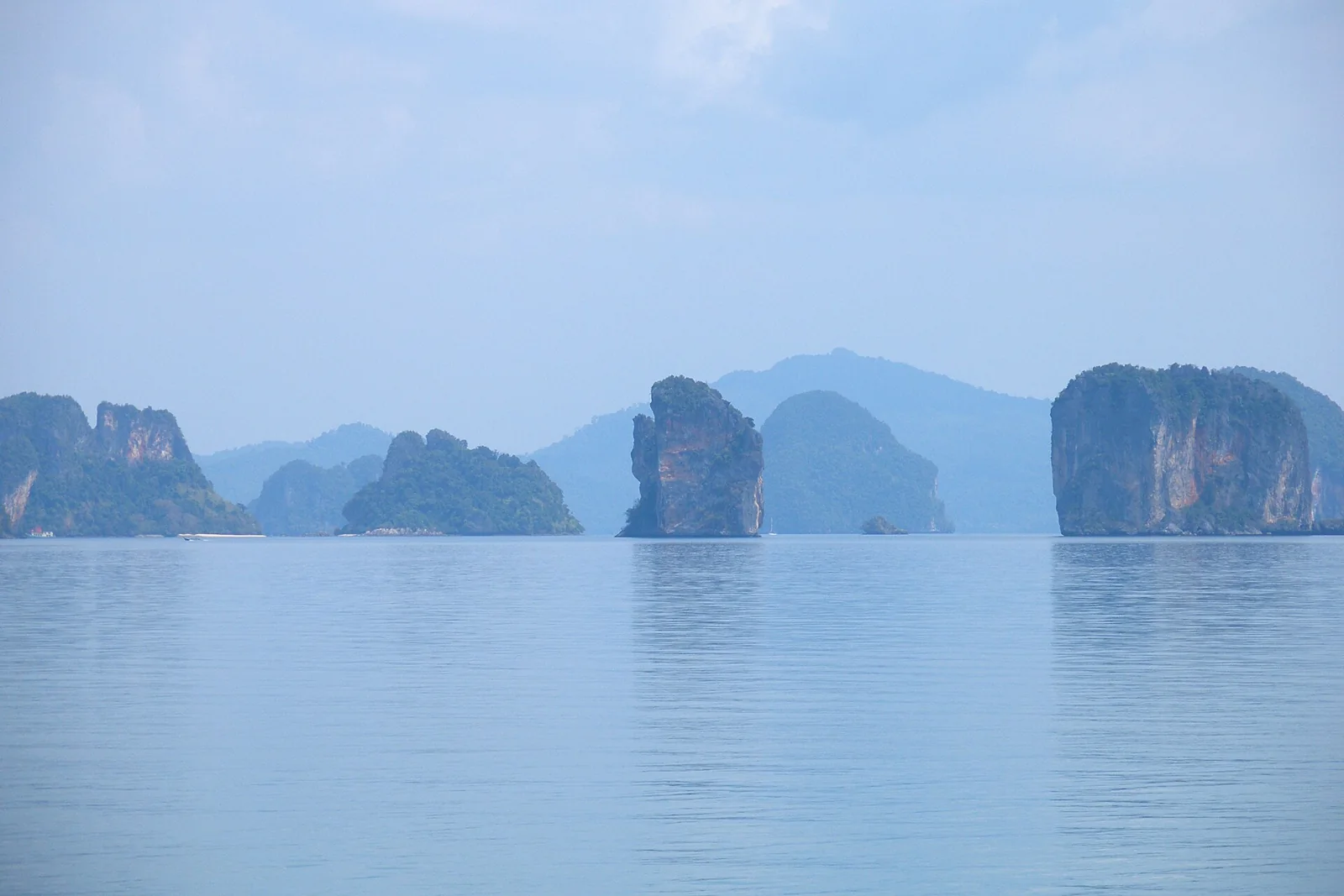 ภูเก็ต – ท่าเทียบเรือบางโรง