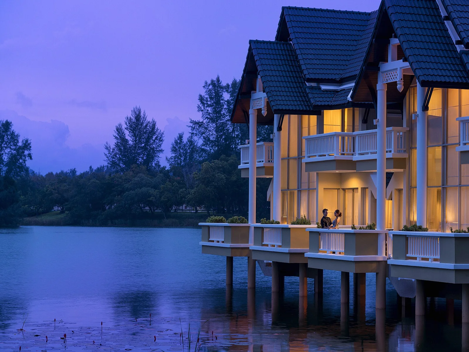 ภูเก็ต – ลากูน่า ภูเก็ต