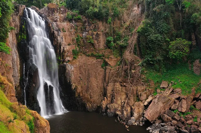 हेव नारोक जलप्रपात (Haew Narok Waterfall)