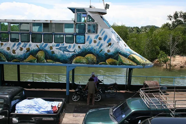 कोह लांता व्हीकल फेरी (Koh Lanta vehicle ferry)
