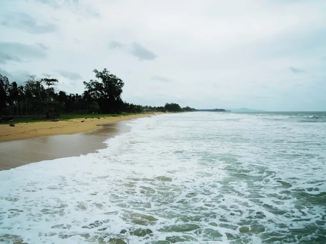 หาดนาใต้