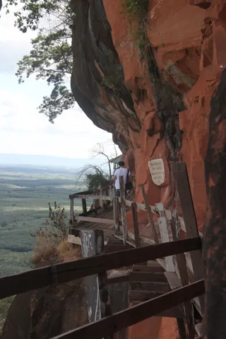 วัดภูทอก (วัดเจติยาคีรีวิหาร)