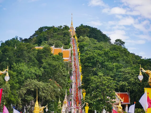 วัดสังกัสรัตนคีรี