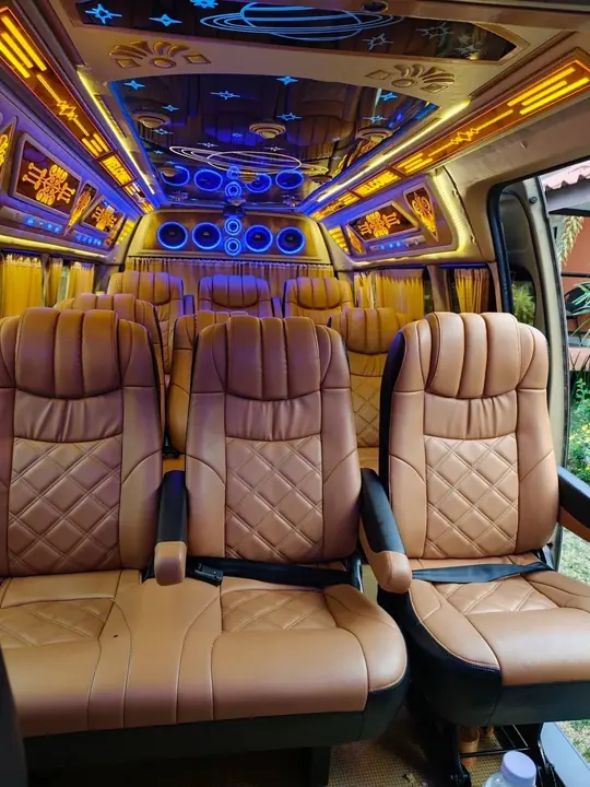 星空天井のVIP車内