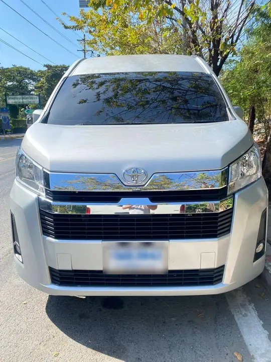 Toyota Commuter